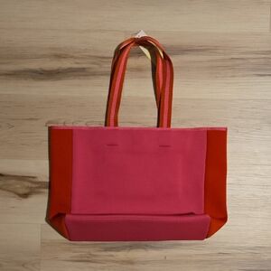 NWT summersalt Neoprene Tote, Pink/Red